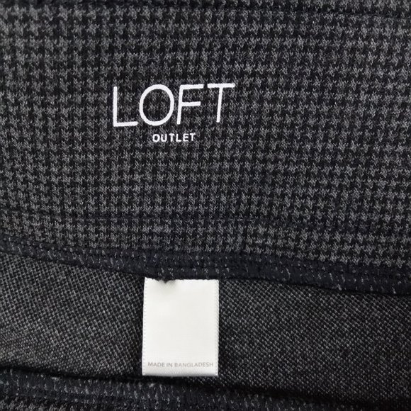 4/$25 LOFT Grey Leggings Small - Picture 11 of 11
